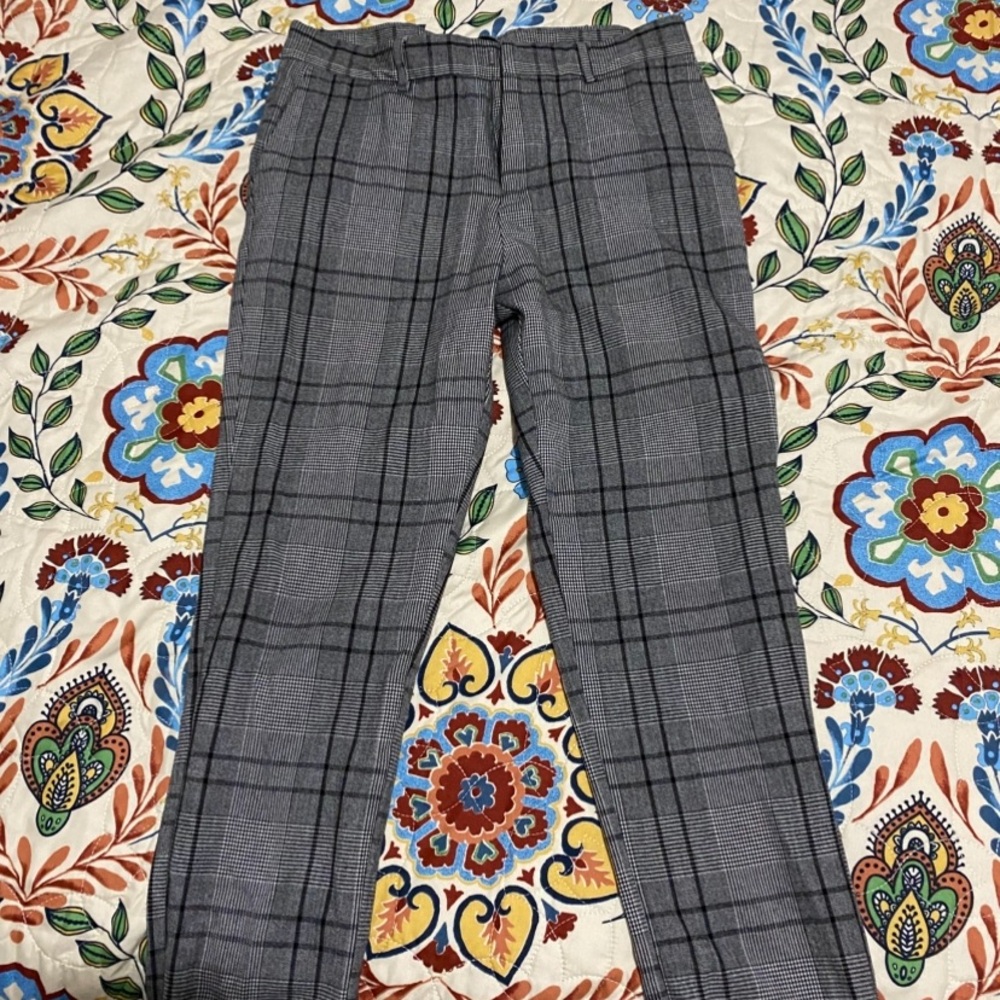 New Look Men's Black and Gray Plaid Pants